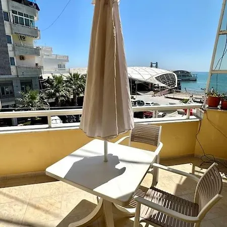 In Durres, Vollga *